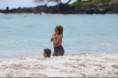 /album/galerie-foto-shakira-in-hawaii/shakira-gerard-pique-milan-pique-hawaii-8-jpg/